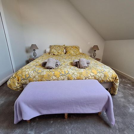 La Chambre Mademoiselle Causeuse Malville Dış mekan fotoğraf